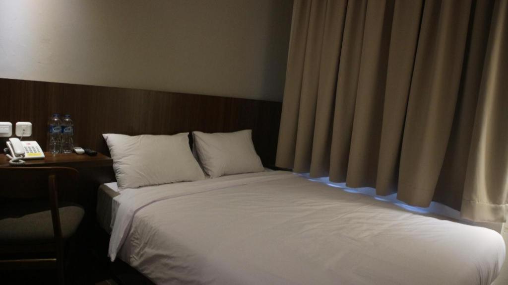 Bianco Costel Hotel 2*
